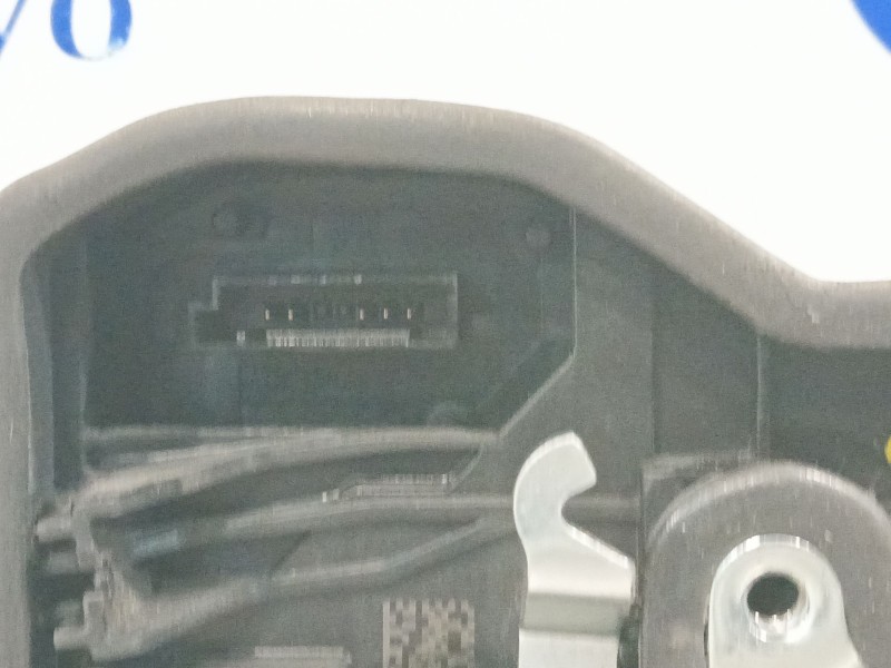 Recambio de cerradura puerta trasera izquierda para bmw 5 touring (f11) 520 d referencia OEM IAM 7202148 A053702 