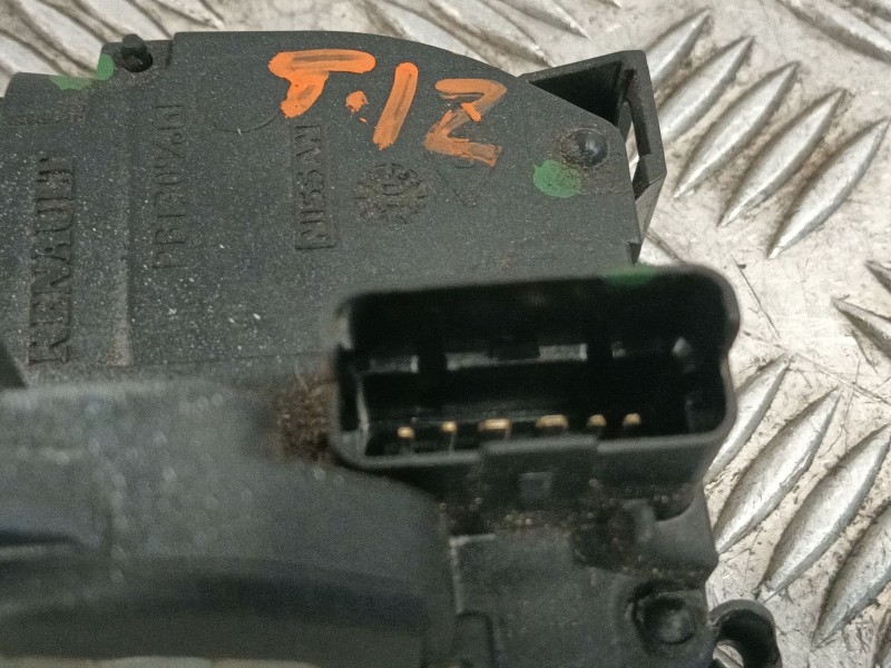 Recambio de cerradura puerta trasera izquierda para renault scénic iii (jz0/1_) 1.5 dci referencia OEM IAM   