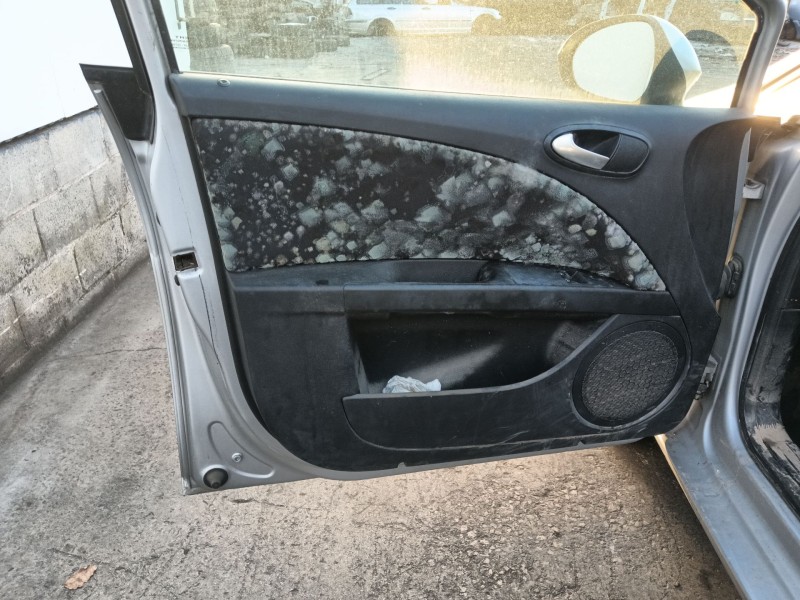seat leon (1p1) del año 2011