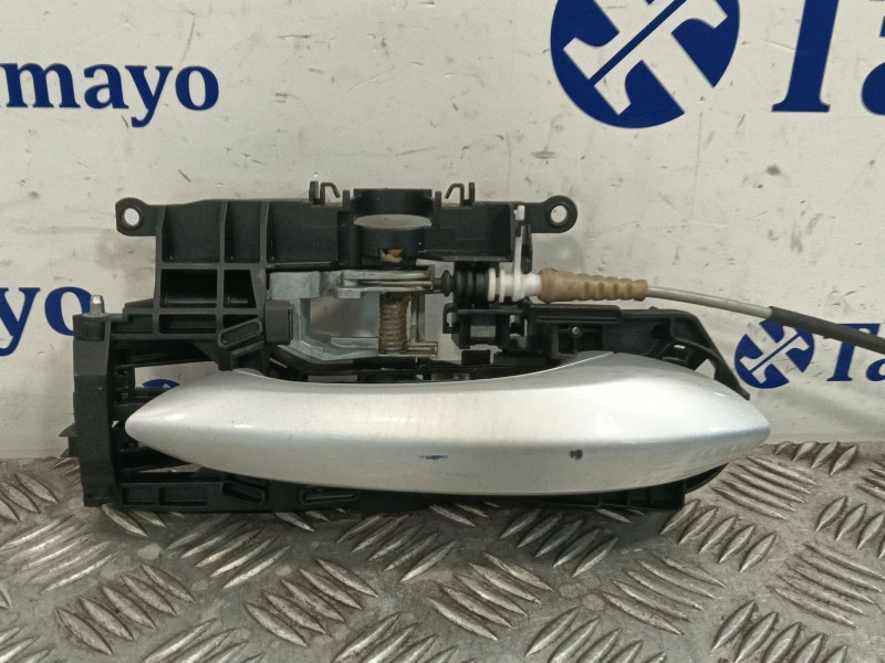 Recambio de maneta exterior delantera izquierda para bmw 5 touring (f11) 520 d referencia OEM IAM   