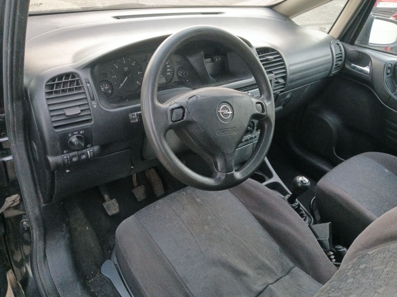 opel zafira a monospace (t98) del año 2002