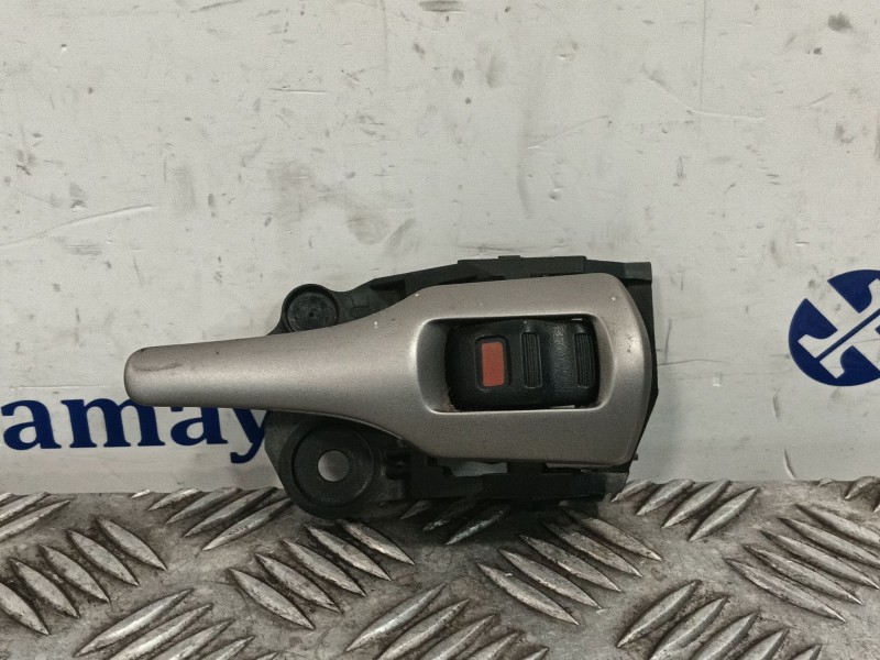 Recambio de maneta interior delantera derecha para toyota auris 1.4 turbodiesel cat referencia OEM IAM 62318A2  