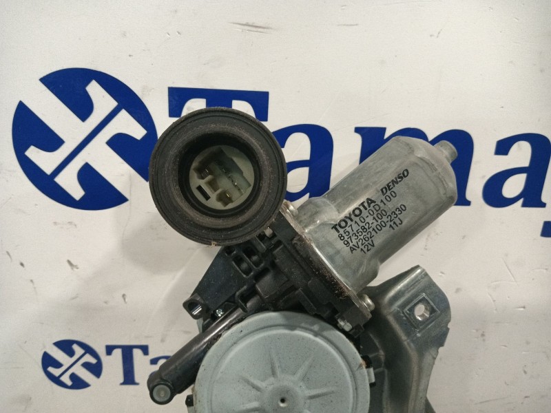 Recambio de elevalunas delantero derecho para toyota auris 1.4 turbodiesel cat referencia OEM IAM 973582100 857100D100 