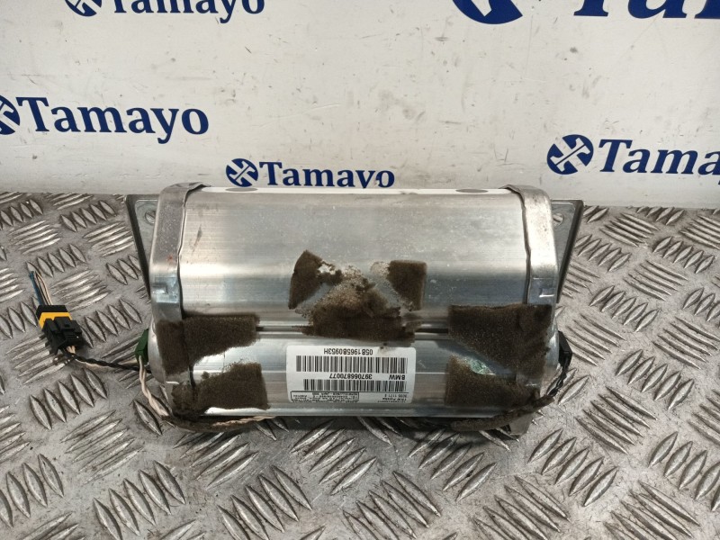 Recambio de airbag delantero derecho para bmw serie 1 berlina (e81/e87) referencia OEM IAM 397066870077 30353979B 