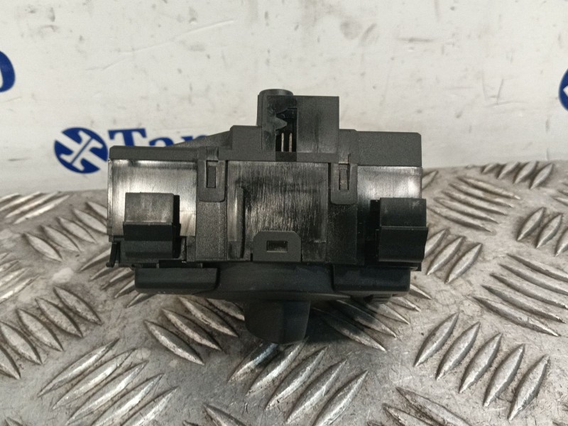 Recambio de mando luces para bmw serie 1 berlina (e81/e87) referencia OEM IAM 693279203 33600101 