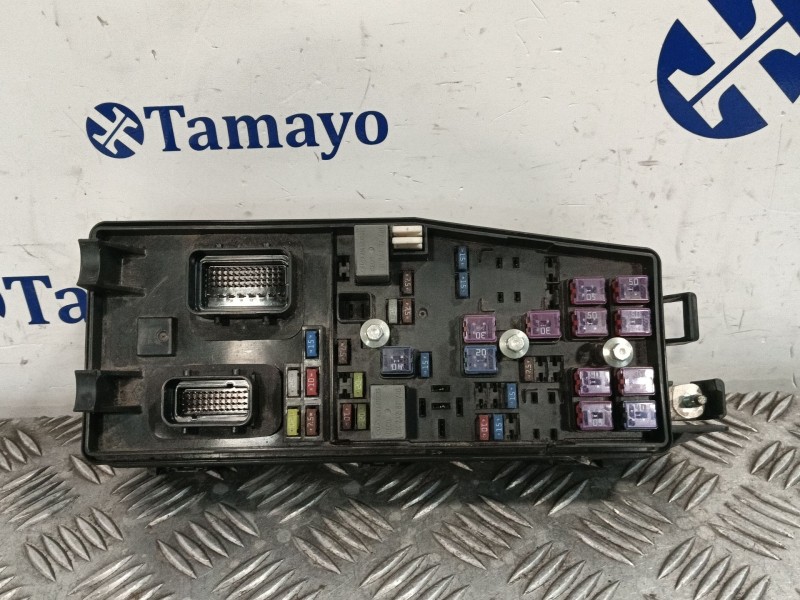 Recambio de caja fusibles para kia carnival referencia OEM IAM 919504D050 K4D60210 