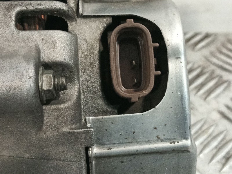 Recambio de alternador para kia carnival referencia OEM IAM 373004X900 021319221 