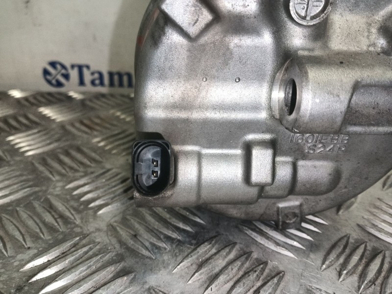 Recambio de compresor aire acondicionado para audi a3 sportback (8pa) 2.0 tfsi referencia OEM IAM PXE161711N  