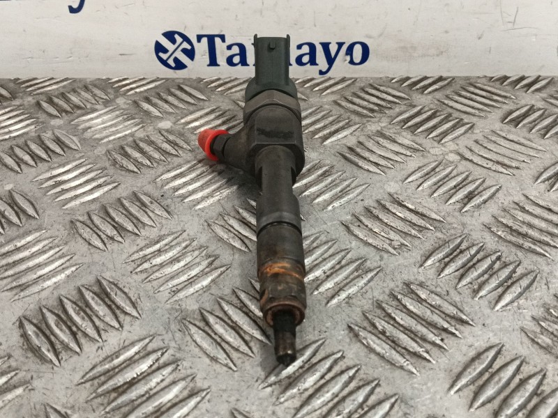 Recambio de inyector para nissan primera berlina (p12) 1.9 16v turbodiesel cat referencia OEM IAM 8200100272 0445110110B 