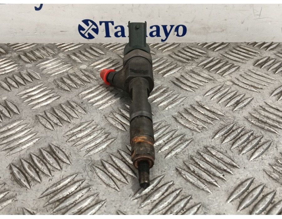 Recambio de inyector para nissan primera berlina (p12) 1.9 16v turbodiesel cat referencia OEM IAM 8200100272 0445110110B 