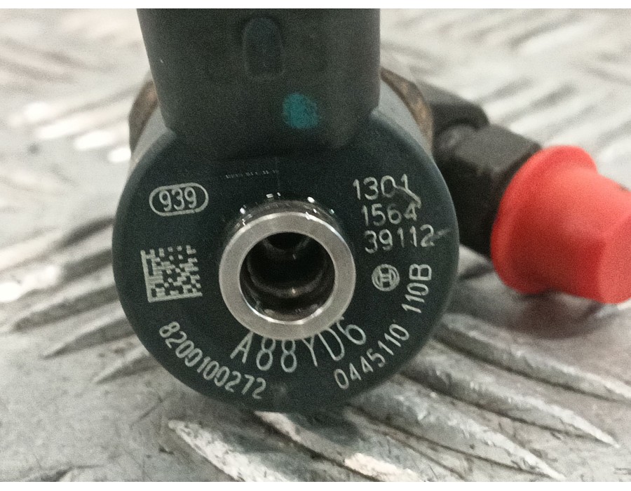 Recambio de inyector para nissan primera berlina (p12) 1.9 16v turbodiesel cat referencia OEM IAM 8200100272 0445110110B 