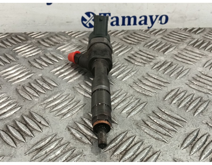Recambio de inyector para nissan primera berlina (p12) 1.9 16v turbodiesel cat referencia OEM IAM 8200100272 0445110110B 