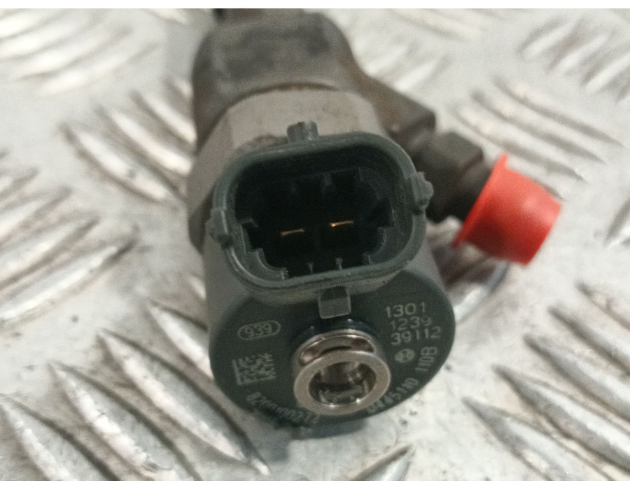 Recambio de inyector para nissan primera berlina (p12) 1.9 16v turbodiesel cat referencia OEM IAM 8200100272 0445110110B 