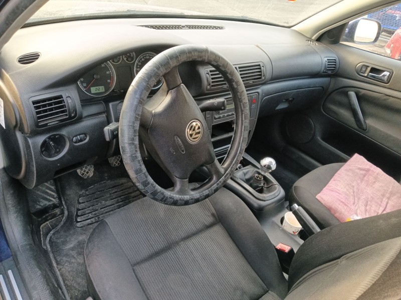 volkswagen passat b5.5 (3b3) del año 2002