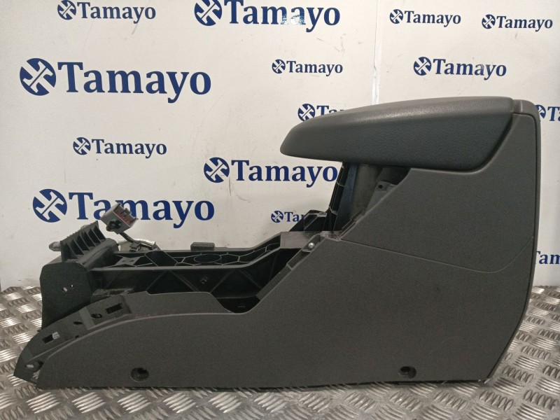 Recambio de apoyabrazos central para ford kuga i 2.0 tdci referencia OEM IAM 7M51R045M62ADW VP7M5X044C16AAW 