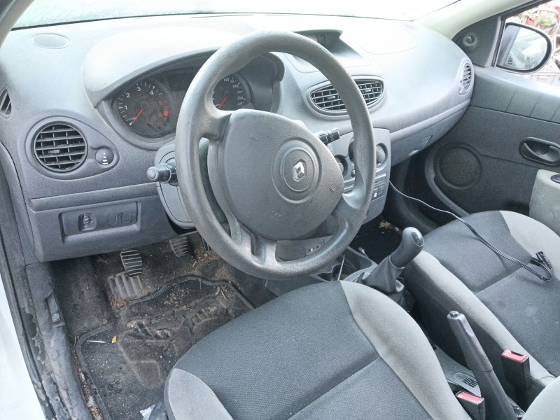 renault clio iii (br0/1, cr0/1) del año 2011