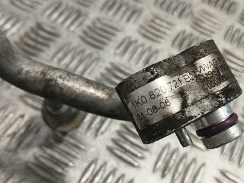 Recambio de tubos aire acondicionado para audi a3 sportback (8pa) 2.0 tfsi referencia OEM IAM 1K0820721  