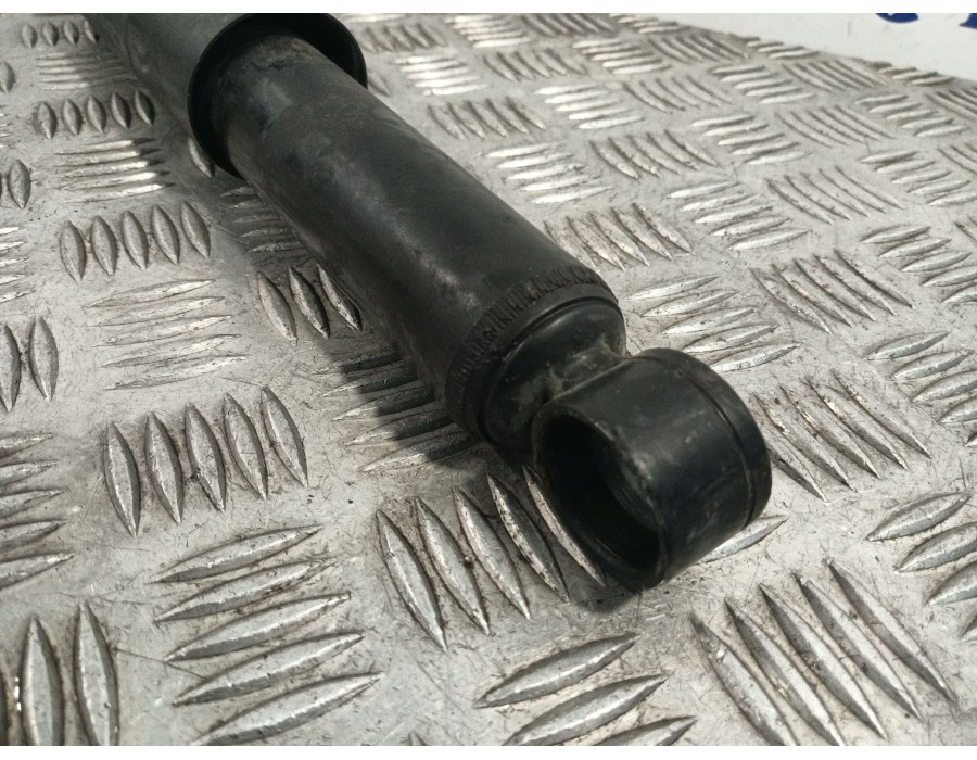 Recambio de amortiguador trasero izquierdo para piaggio porter caja/chasis 1.3 referencia OEM IAM 4853187Z10  