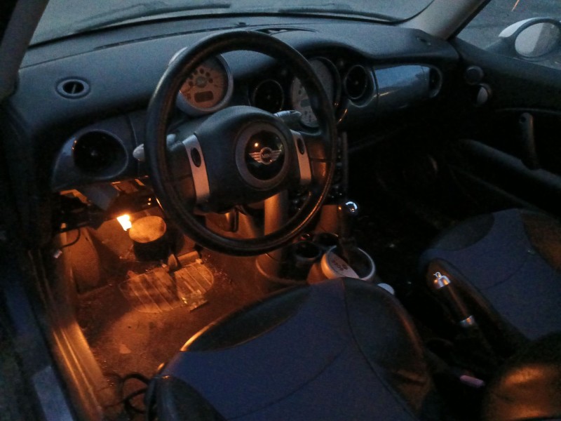 mini mini (r50, r53) del año 2002