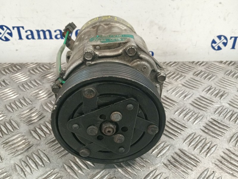 Recambio de compresor aire acondicionado para volkswagen golf iv (1j1) 1.9 tdi referencia OEM IAM SD7V161206 1J0820803A 