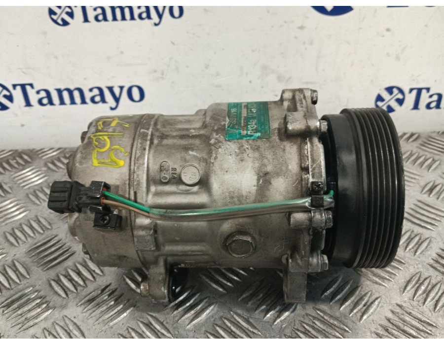 Recambio de compresor aire acondicionado para volkswagen golf iv (1j1) 1.9 tdi referencia OEM IAM SD7V161206 1J0820803A 