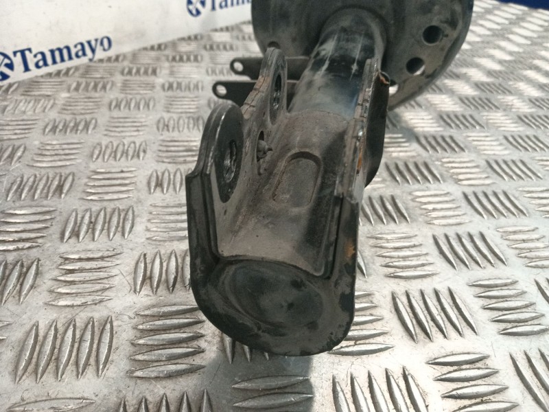 Recambio de amortiguador delantero izquierdo para mercedes-benz clase a (w176) referencia OEM IAM A1763203138 801404003193 