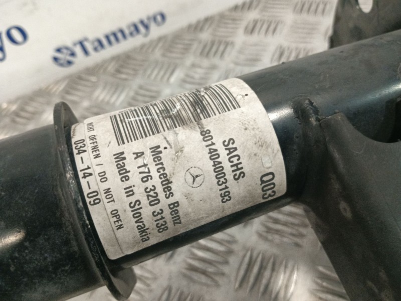 Recambio de amortiguador delantero izquierdo para mercedes-benz clase a (w176) referencia OEM IAM A1763203138 801404003193 