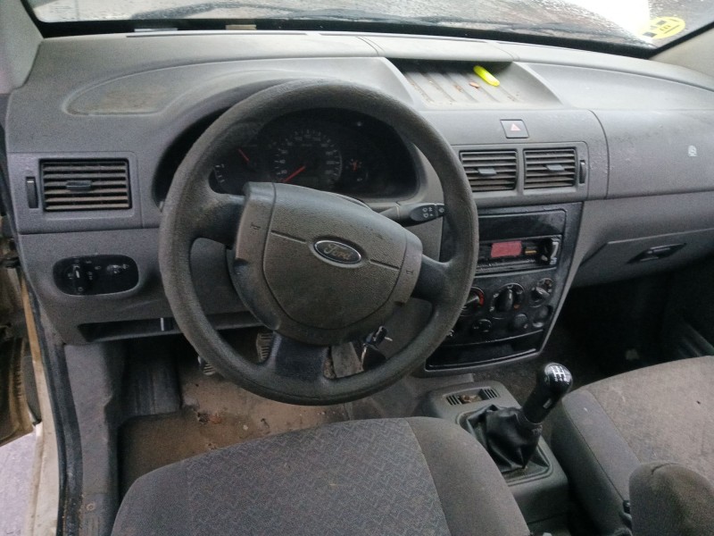 ford transit connect (p65_, p70_, p80_) del año 2006