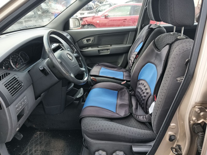 kia carens i monospace (fc, fj) del año 2004