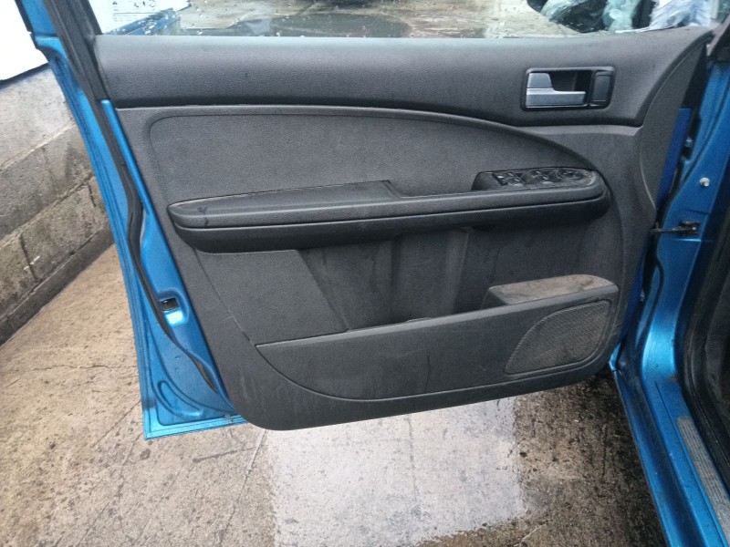 ford focus c-max (dm2) del año 2005