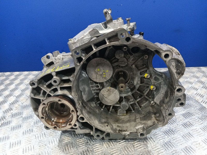 Recambio de caja cambios para audi a3 sportback (8pa) 2.0 tfsi referencia OEM IAM JLU  