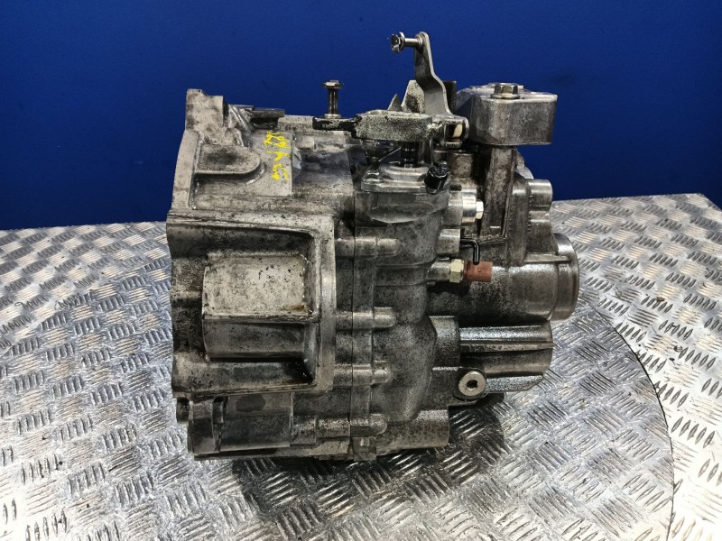 Recambio de caja cambios para audi a3 sportback (8pa) 2.0 tfsi referencia OEM IAM JLU  