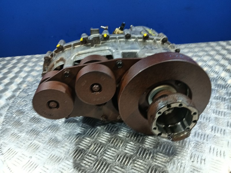 Recambio de caja transfer para chrysler jeep gr.cherokee (wj/wg) referencia OEM IAM P52099360AD  