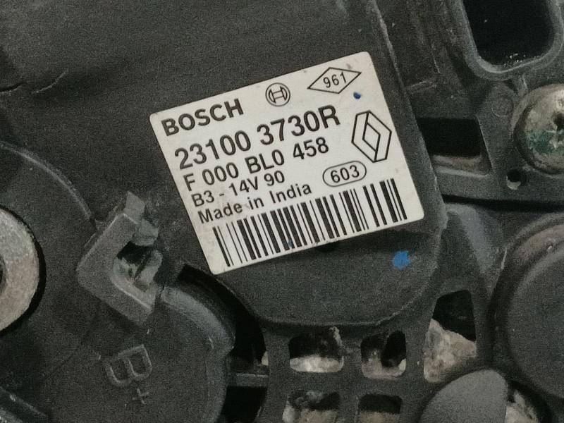 Recambio de alternador para dacia sandero referencia OEM IAM 231003730R F000BL0458 