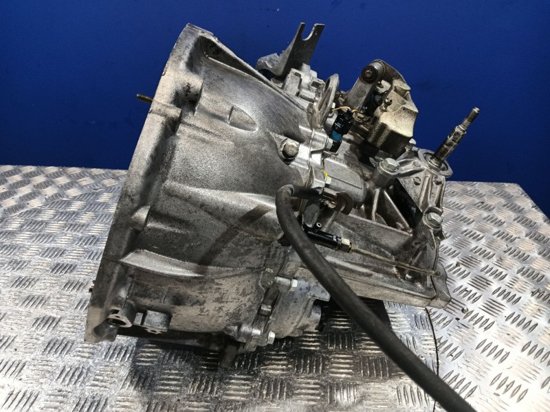 Recambio de caja cambios para renault megane ii coupe/cabrio 1.9 dci diesel referencia OEM IAM ND0001  