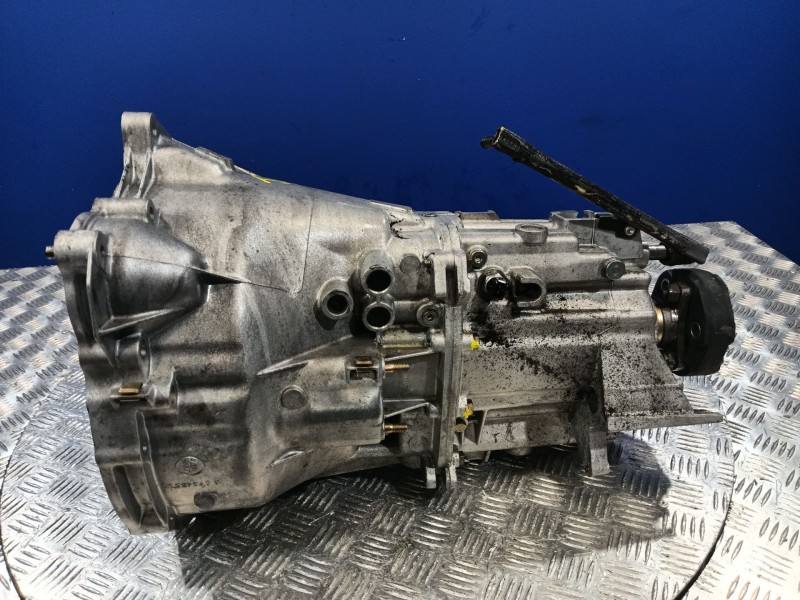 Recambio de caja cambios para bmw 3 (e36) 318 is referencia OEM IAM AKW 2210012290 2210012590