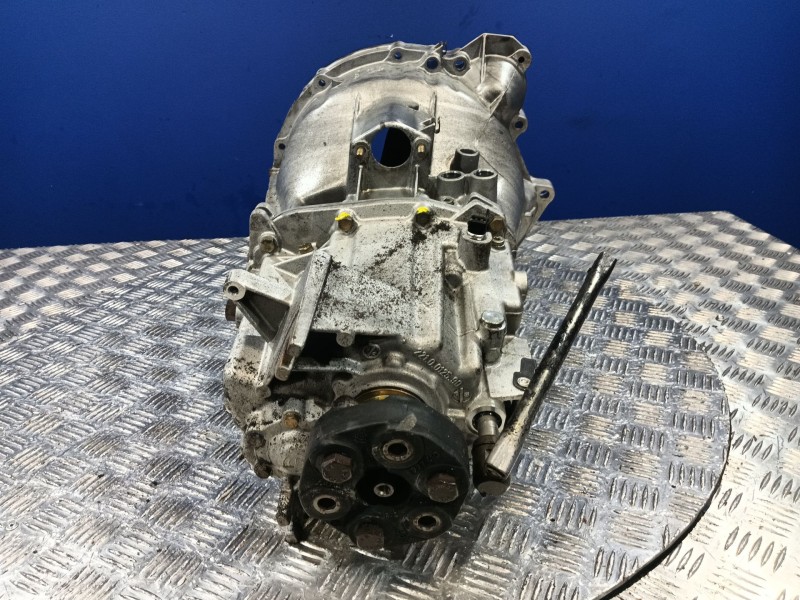 Recambio de caja cambios para bmw 3 (e36) 318 is referencia OEM IAM AKW 2210012290 2210012590