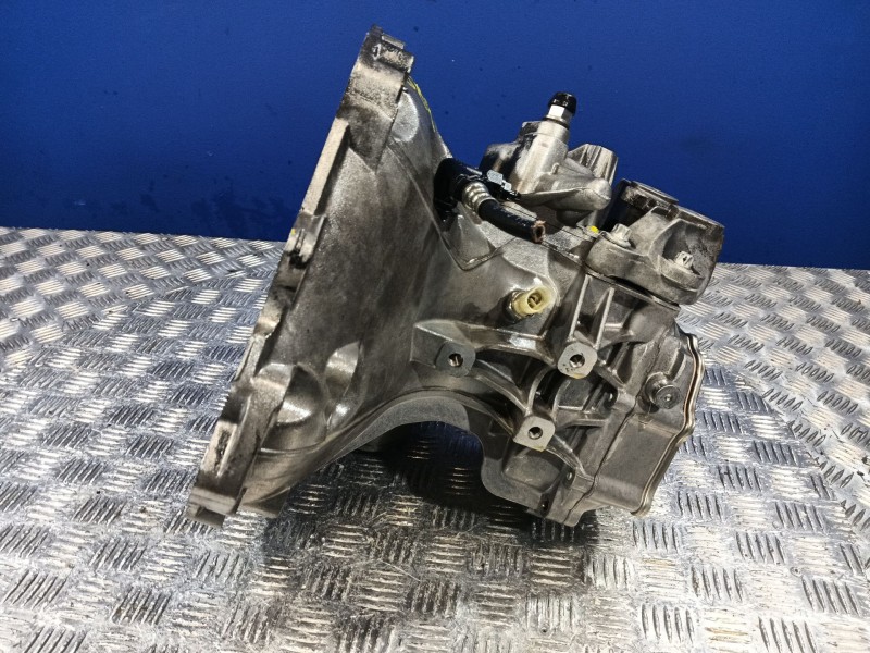Recambio de caja cambios para opel corsa c referencia OEM IAM F17W355 12992510 