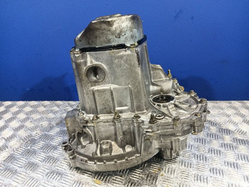 Recambio de caja cambios para citroën xsara berlina referencia OEM IAM 20CD67  