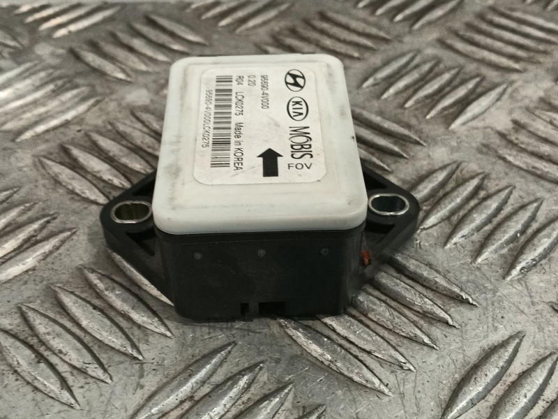 Recambio de centralita esp para hyundai h350 furgoneta 2.5 crdi referencia OEM IAM 956904V000  