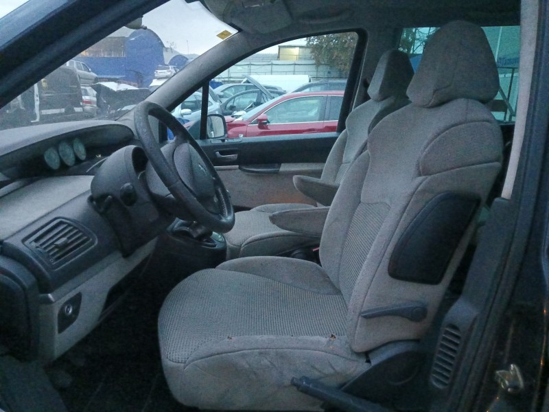 peugeot 807 (eb_) del año 2005