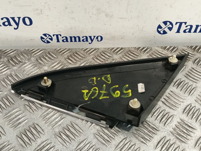 Recambio de moldura para ford kuga i 2.0 tdci referencia OEM IAM 8V41S16004  