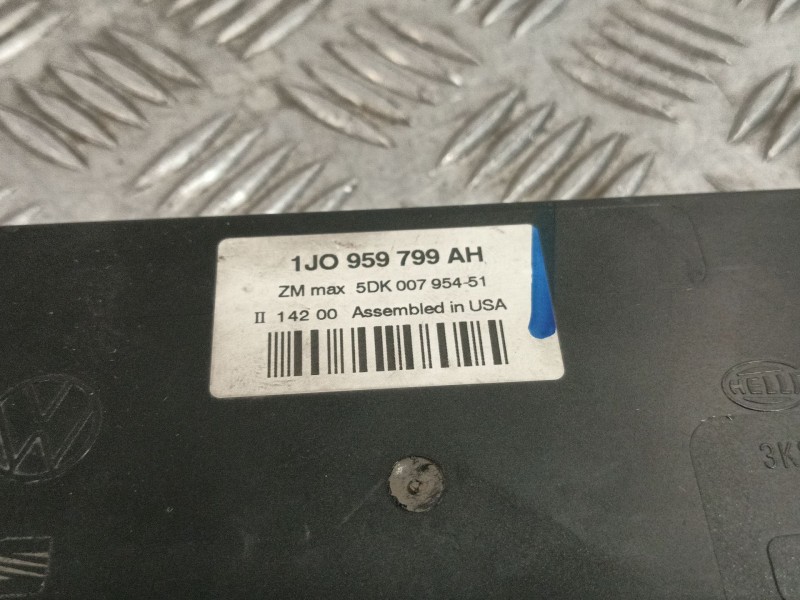 Recambio de modulo electronico para volkswagen new beetle (9c1/1c1) 1.6 referencia OEM IAM 1JM990799A 1J0959799AH 