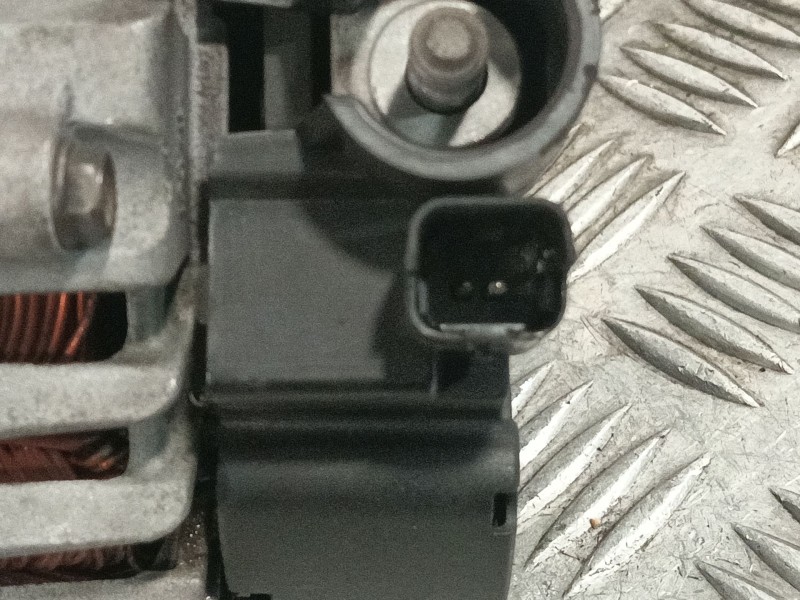 Recambio de alternador para peugeot 308 i (4a_, 4c_) 1.6 16v referencia OEM IAM 485390529 TG12C061 