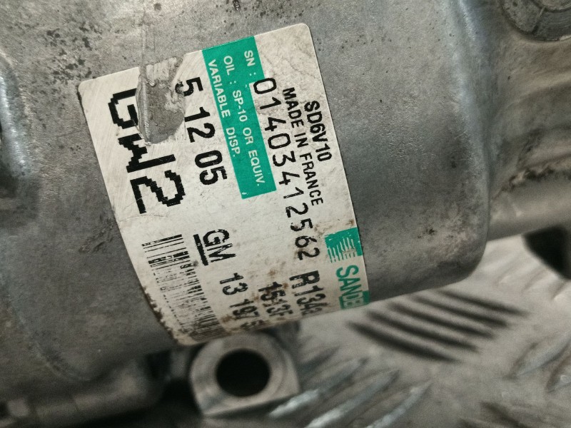 Recambio de compresor aire acondicionado para opel corsa c referencia OEM IAM SD6V101513F 13197538 