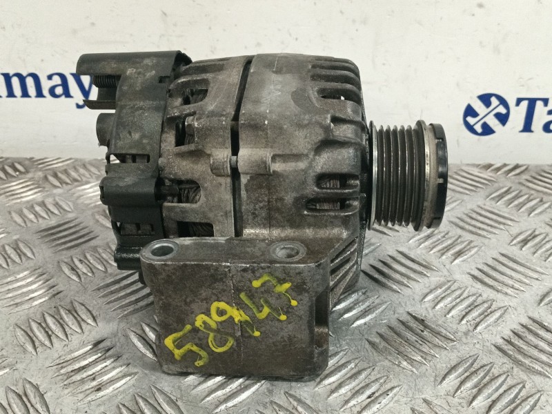 Recambio de alternador para opel corsa c referencia OEM IAM 13117279YQ  