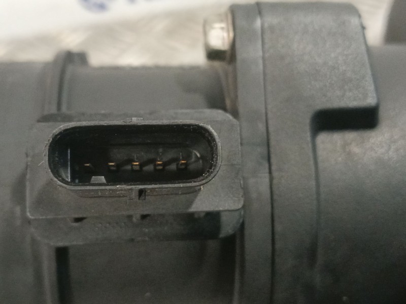 Recambio de carcasa filtro aire para hyundai tucson (jm) 2.0 crdi referencia OEM IAM 281112E250 9220930006 2816427800