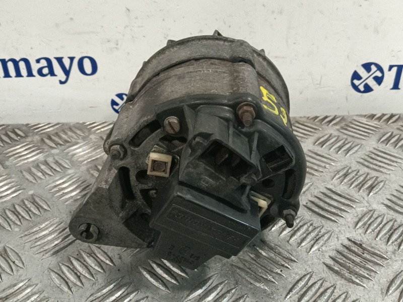 Recambio de alternador para land rover santana special 109 referencia OEM IAM 216272647  