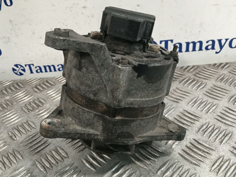 Recambio de alternador para land rover santana special 109 referencia OEM IAM 216272647  