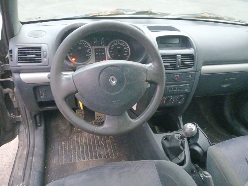 renault clio ii (bb_, cb_) del año 2003